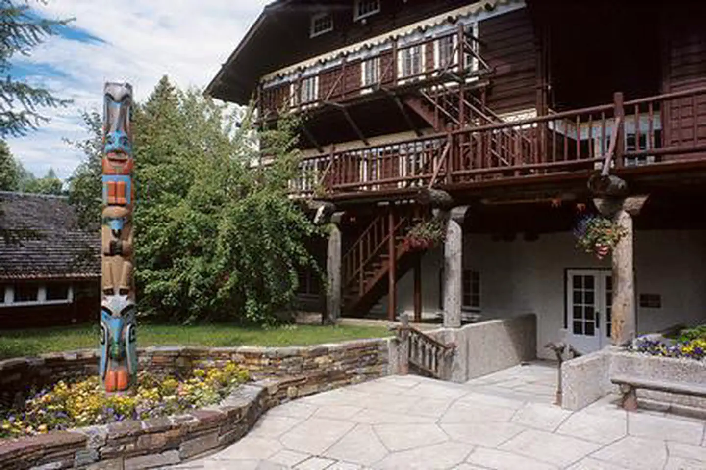 Lake McDonald Lodge photo 2