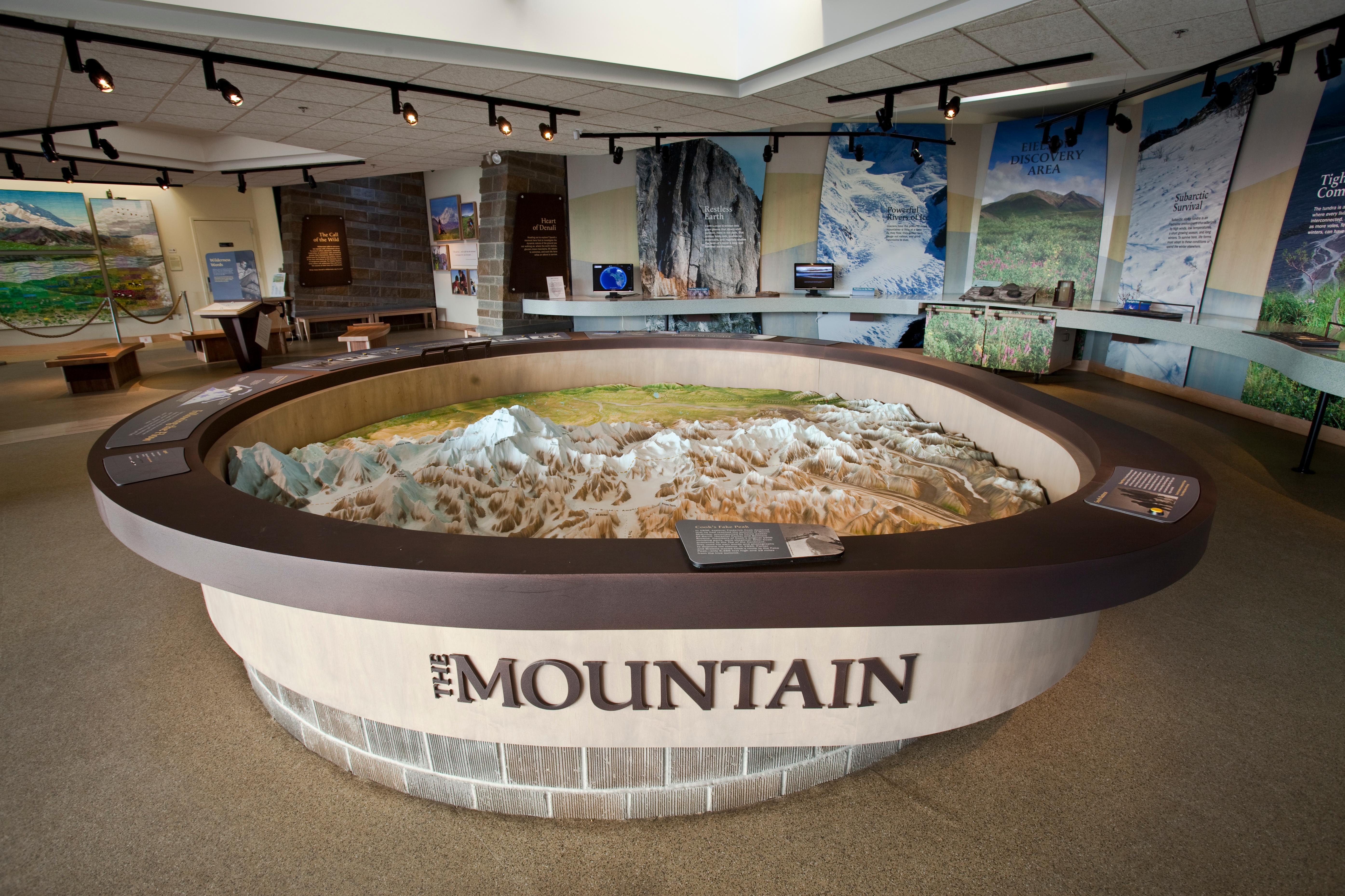 Eielson Visitor Center photo 2