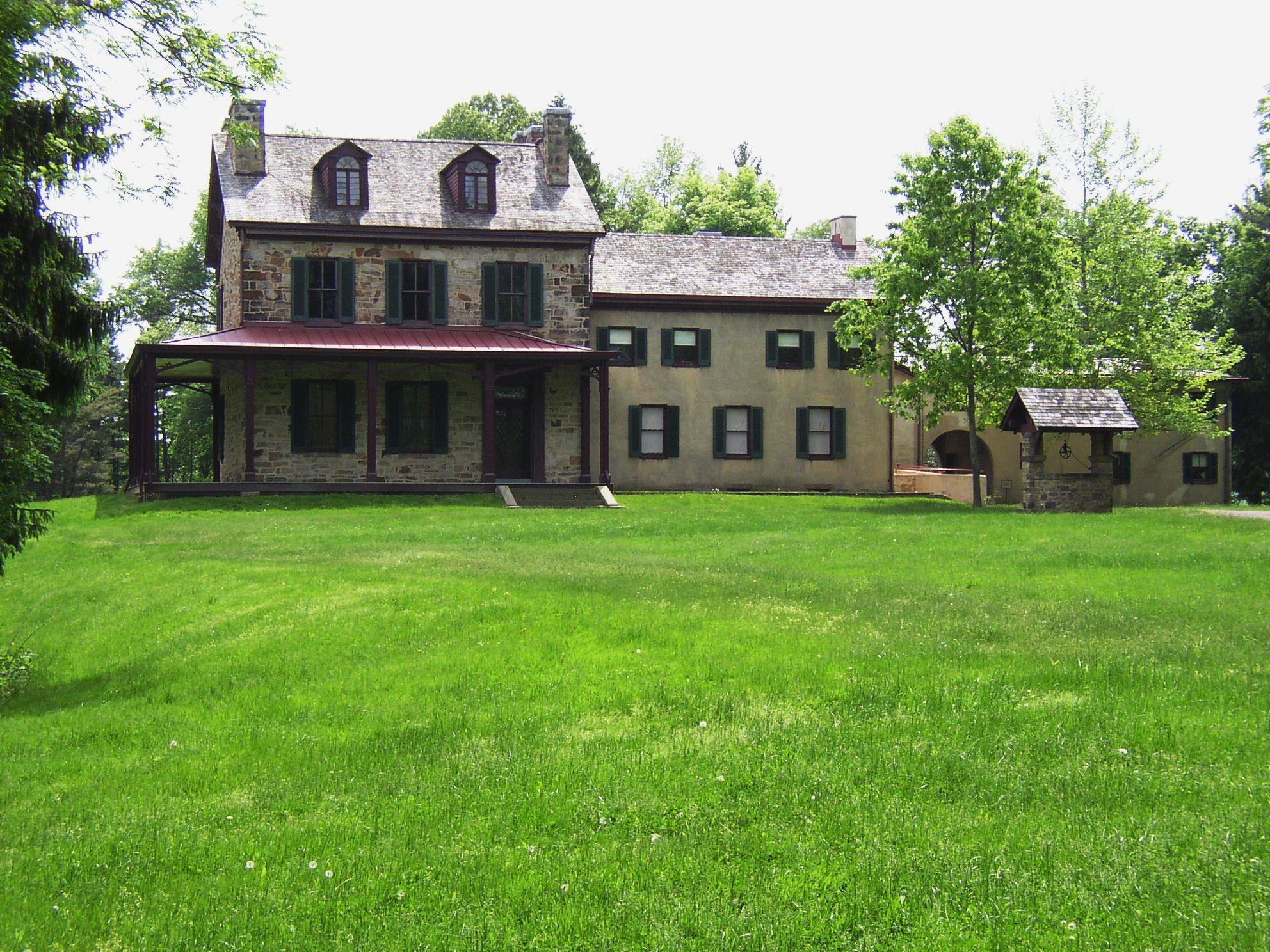 Gallatin House photo