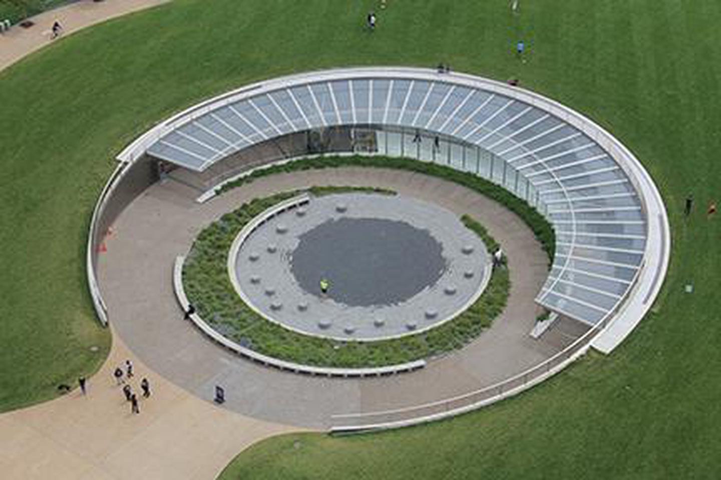 Gateway Arch Visitor Center photo