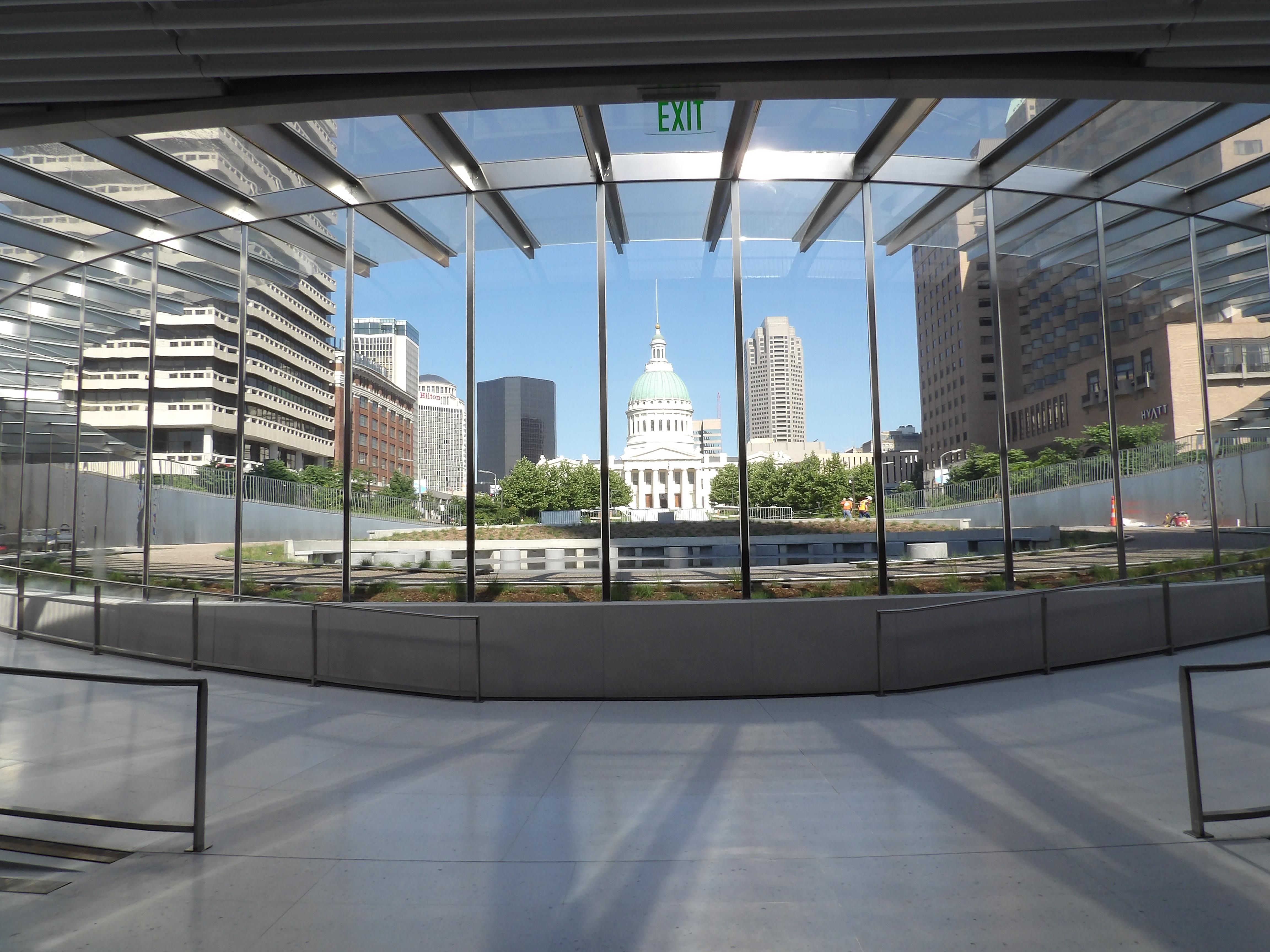 Gateway Arch Visitor Center photo 2