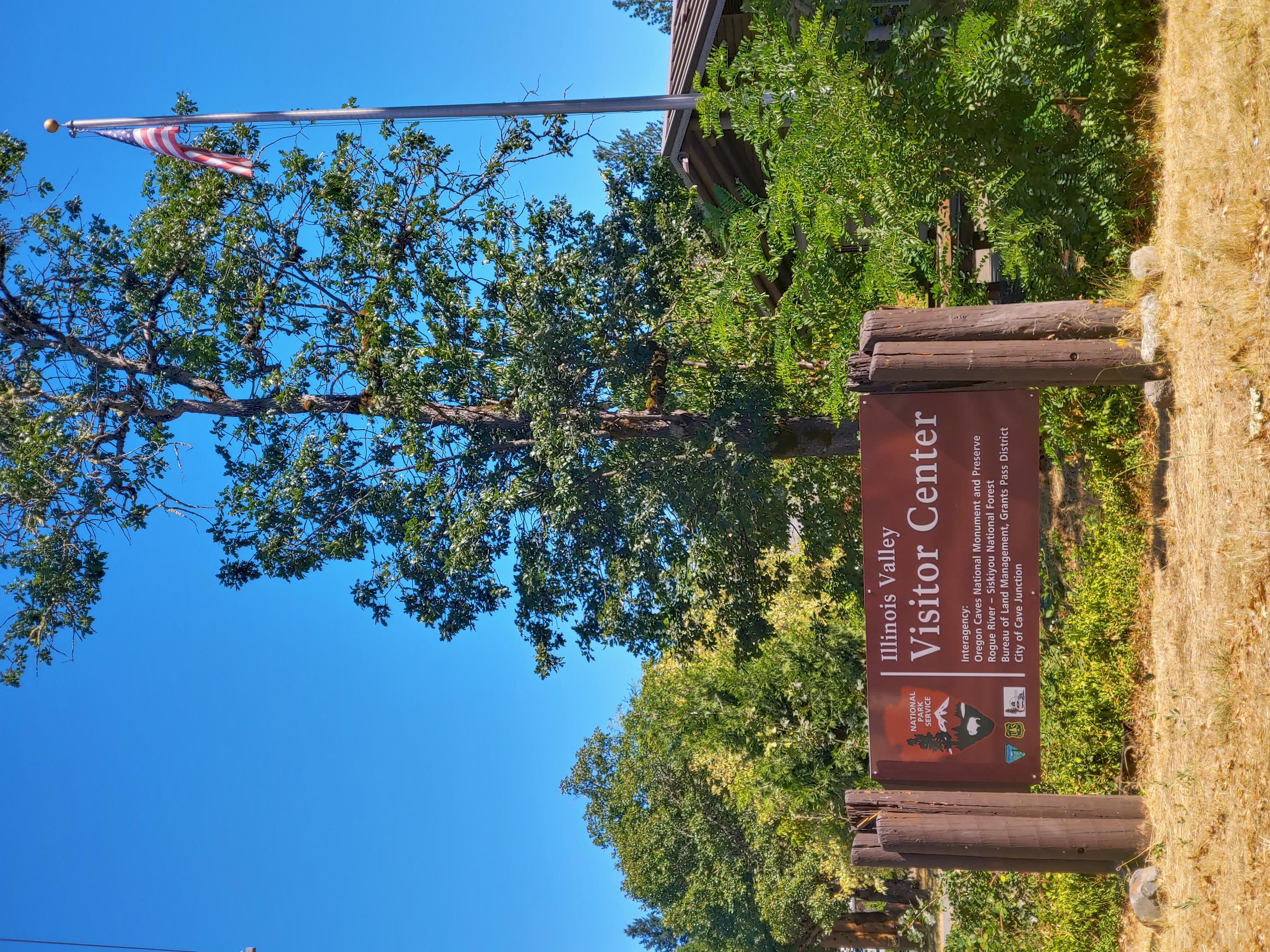 Illinois Valley Visitor Center photo 2