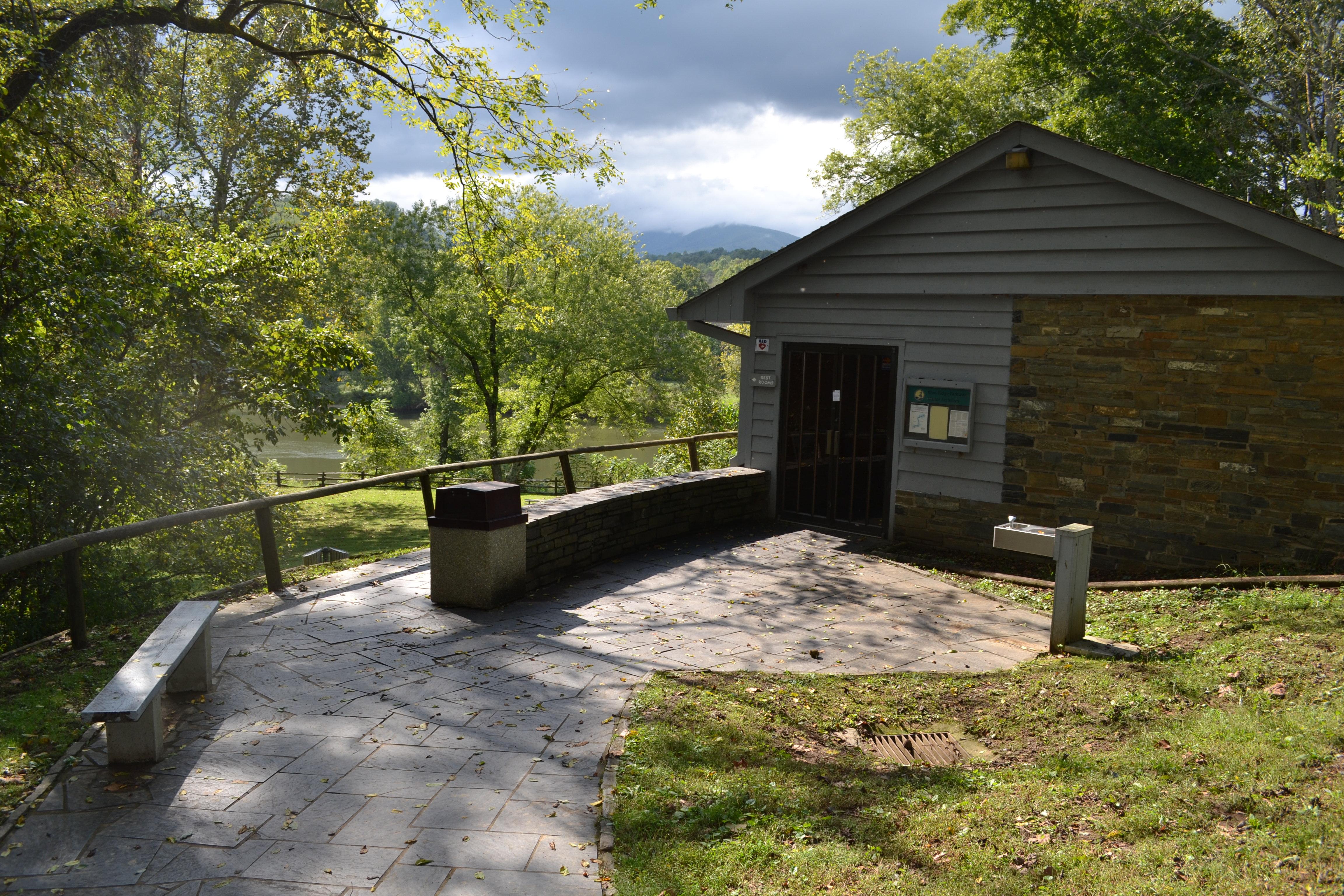 James River Visitor Center (Milepost 63.6) photo