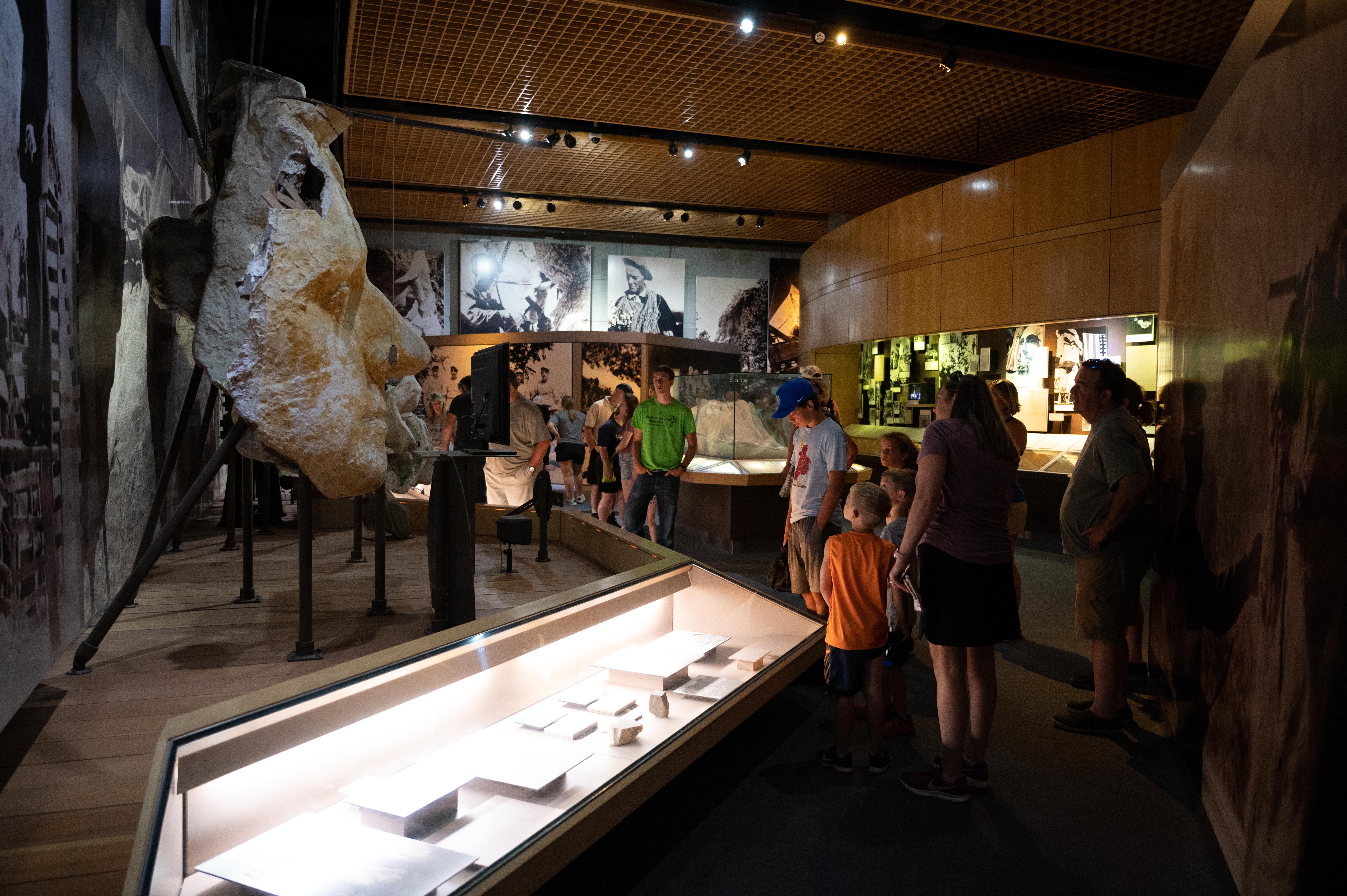 Lincoln Borglum Visitor Center photo 2