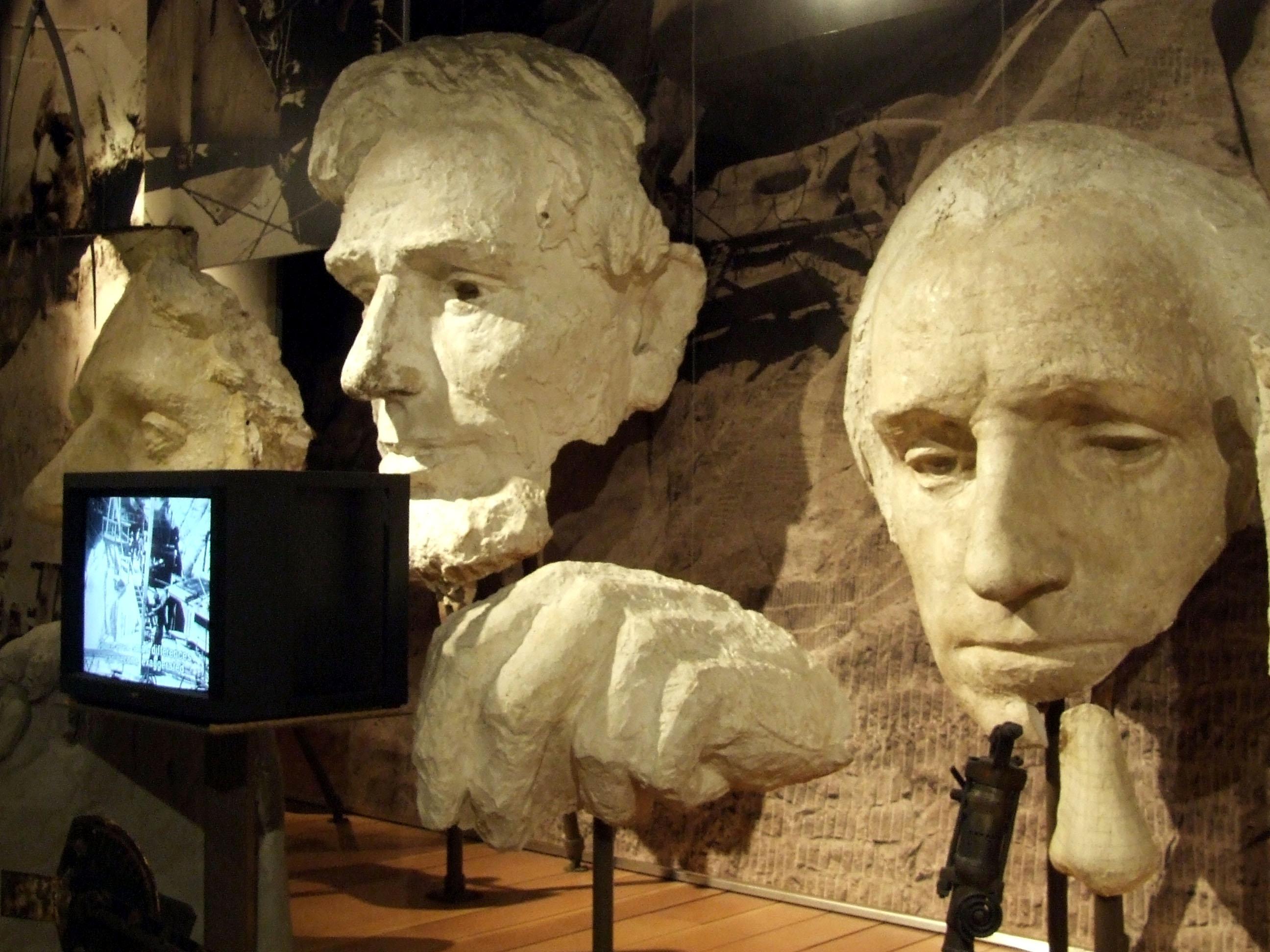 Lincoln Borglum Visitor Center photo 3
