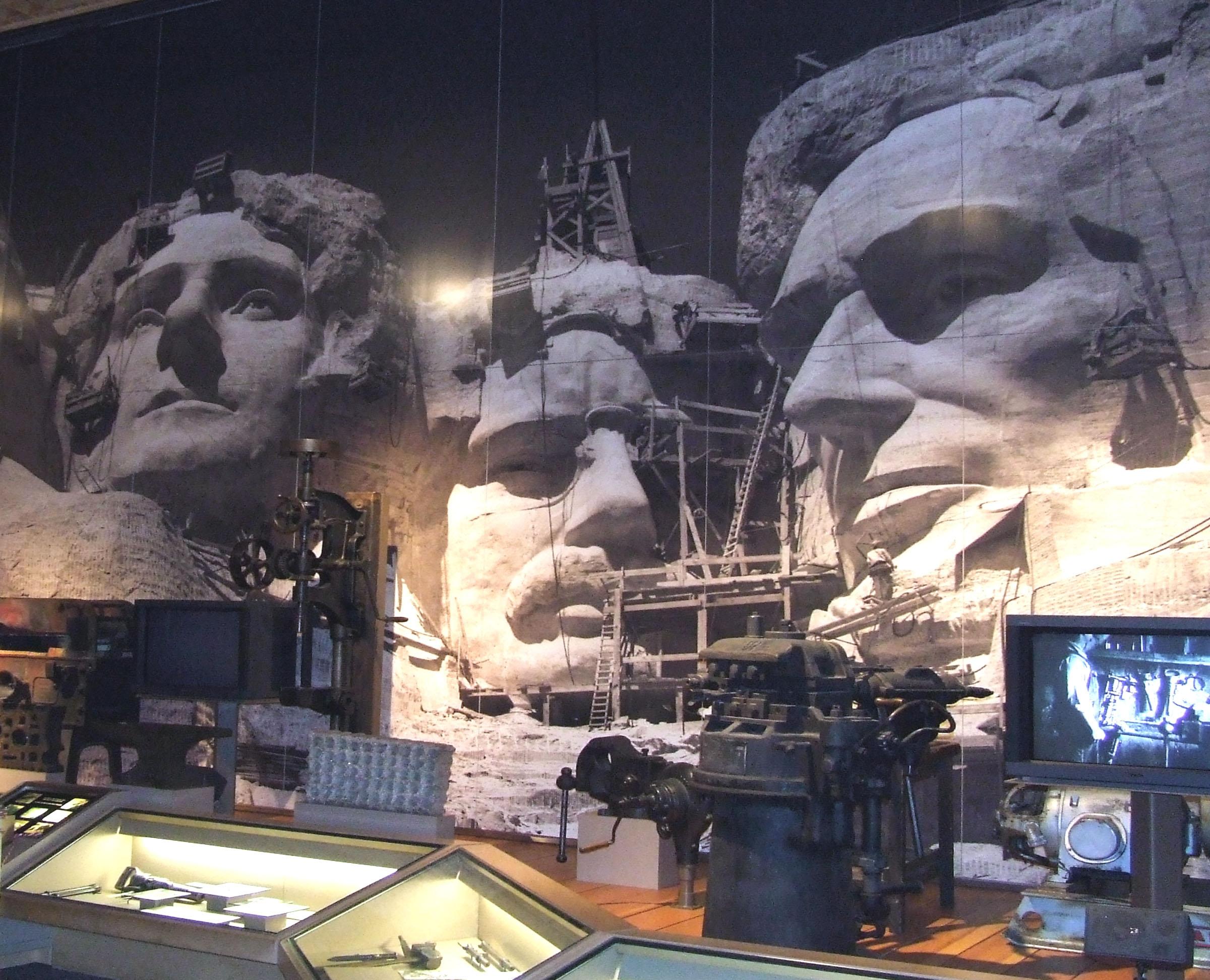 Lincoln Borglum Visitor Center photo 4
