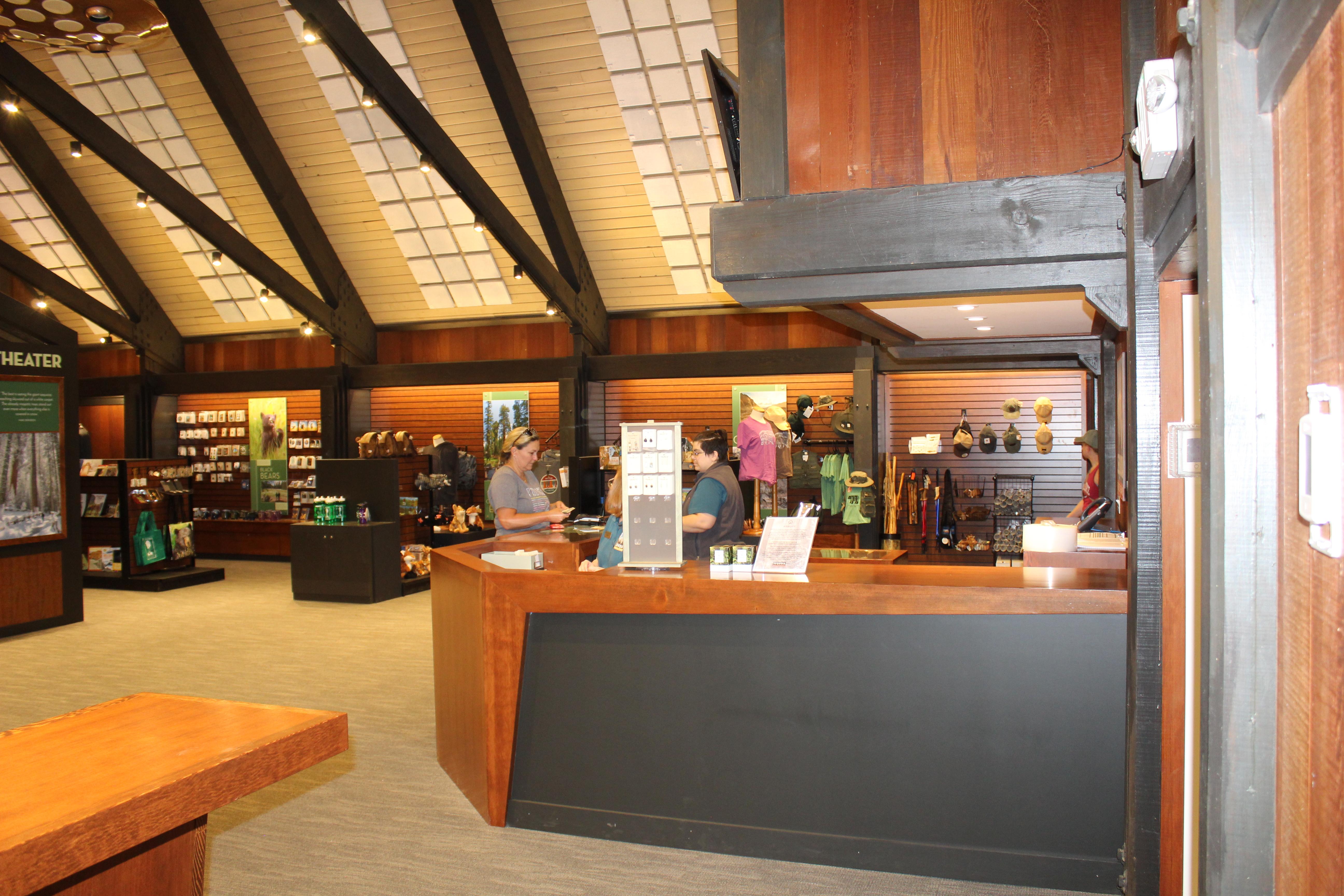 Lodgepole Visitor Center photo 4