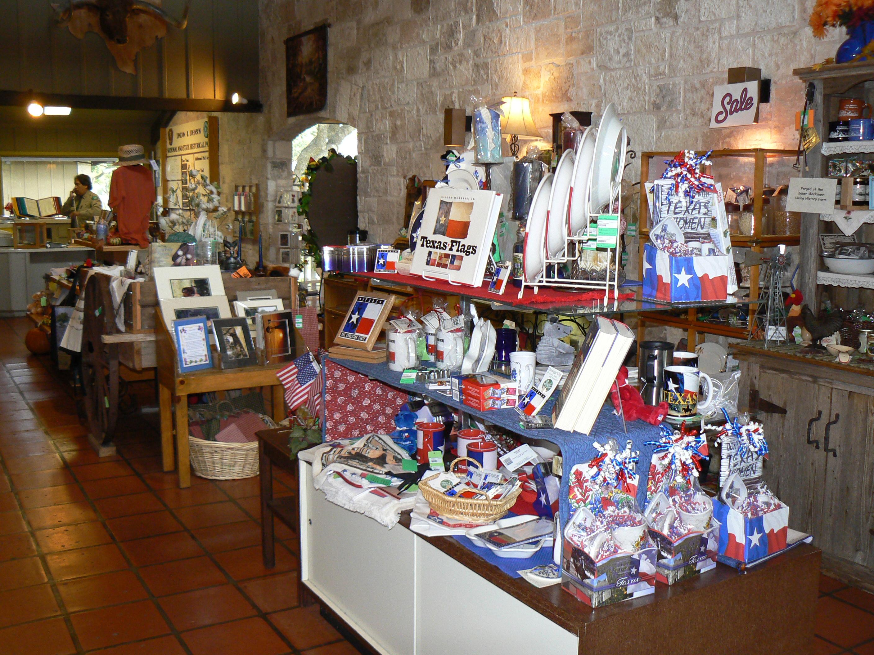 Lyndon B. Johnson State Park and Historic Site Visitor Center photo 3