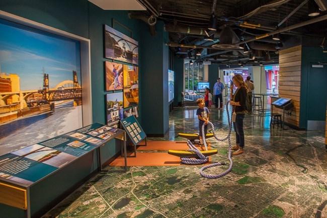 Mississippi River Visitor Center photo 2