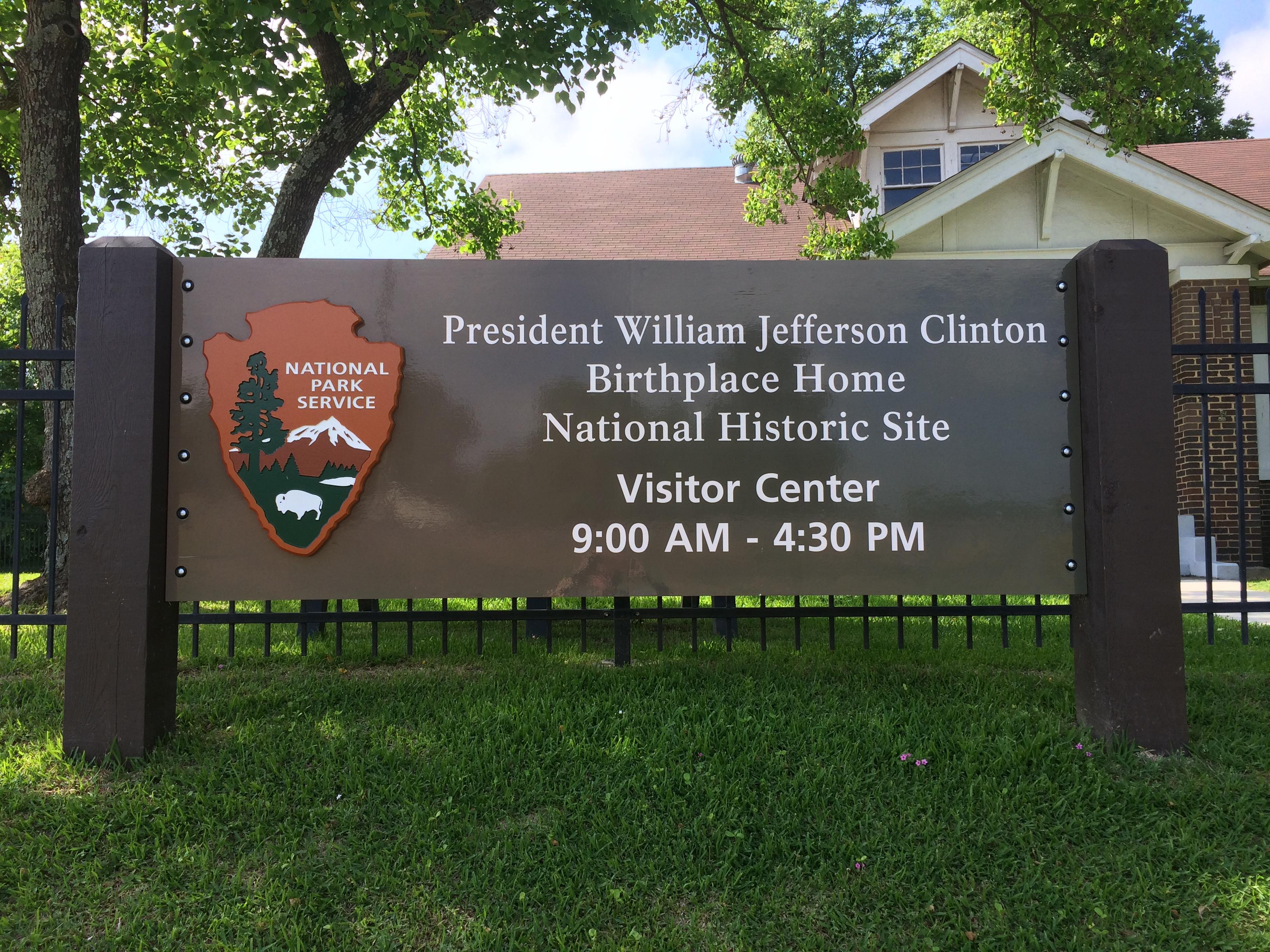 President William Jefferson Clinton Birthplace Home National Historic Site Visitor Center photo 5