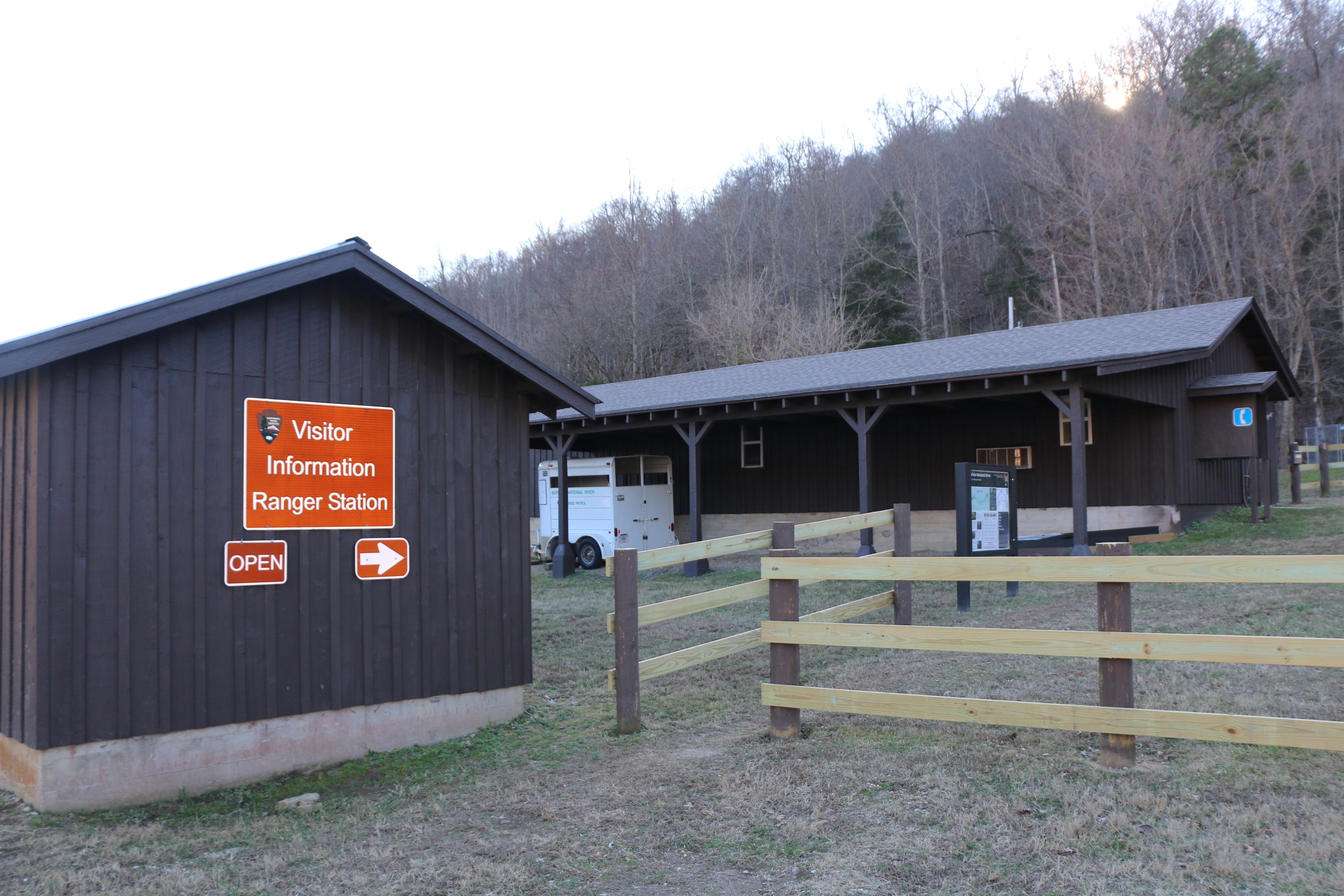 Steel Creek Ranger Station photo 2