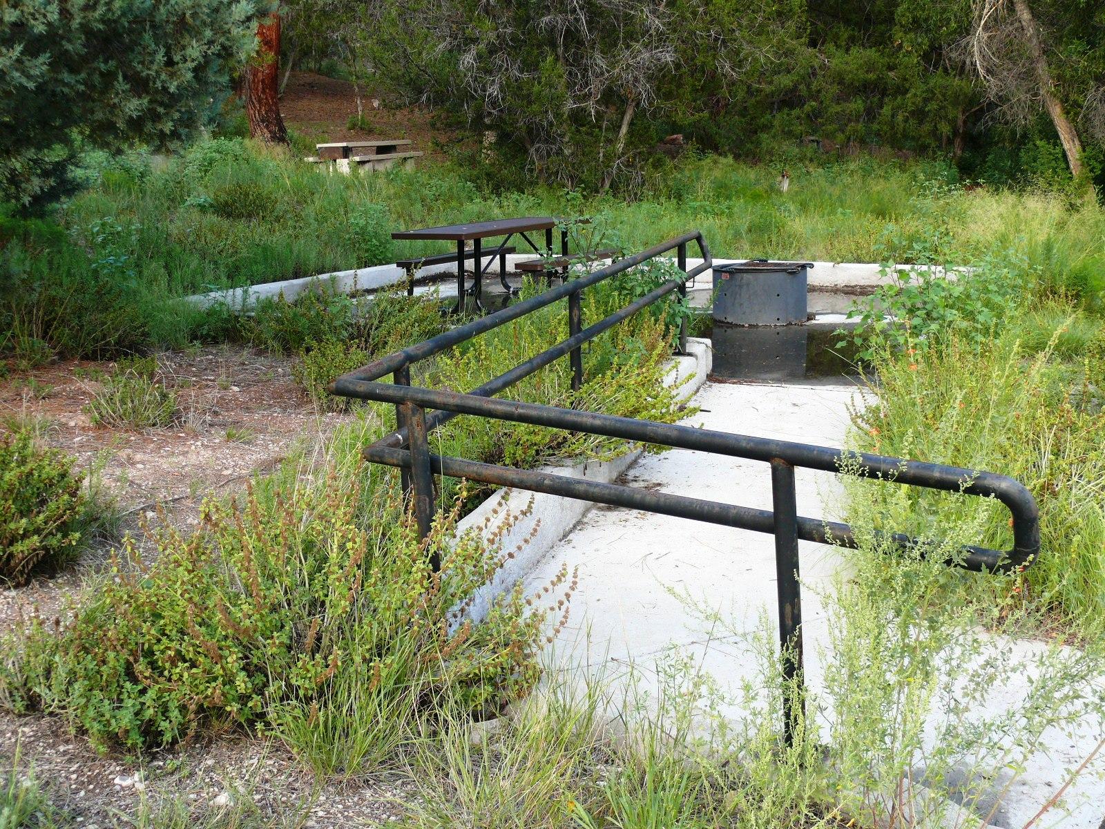 Upper Scorpion Campground photo