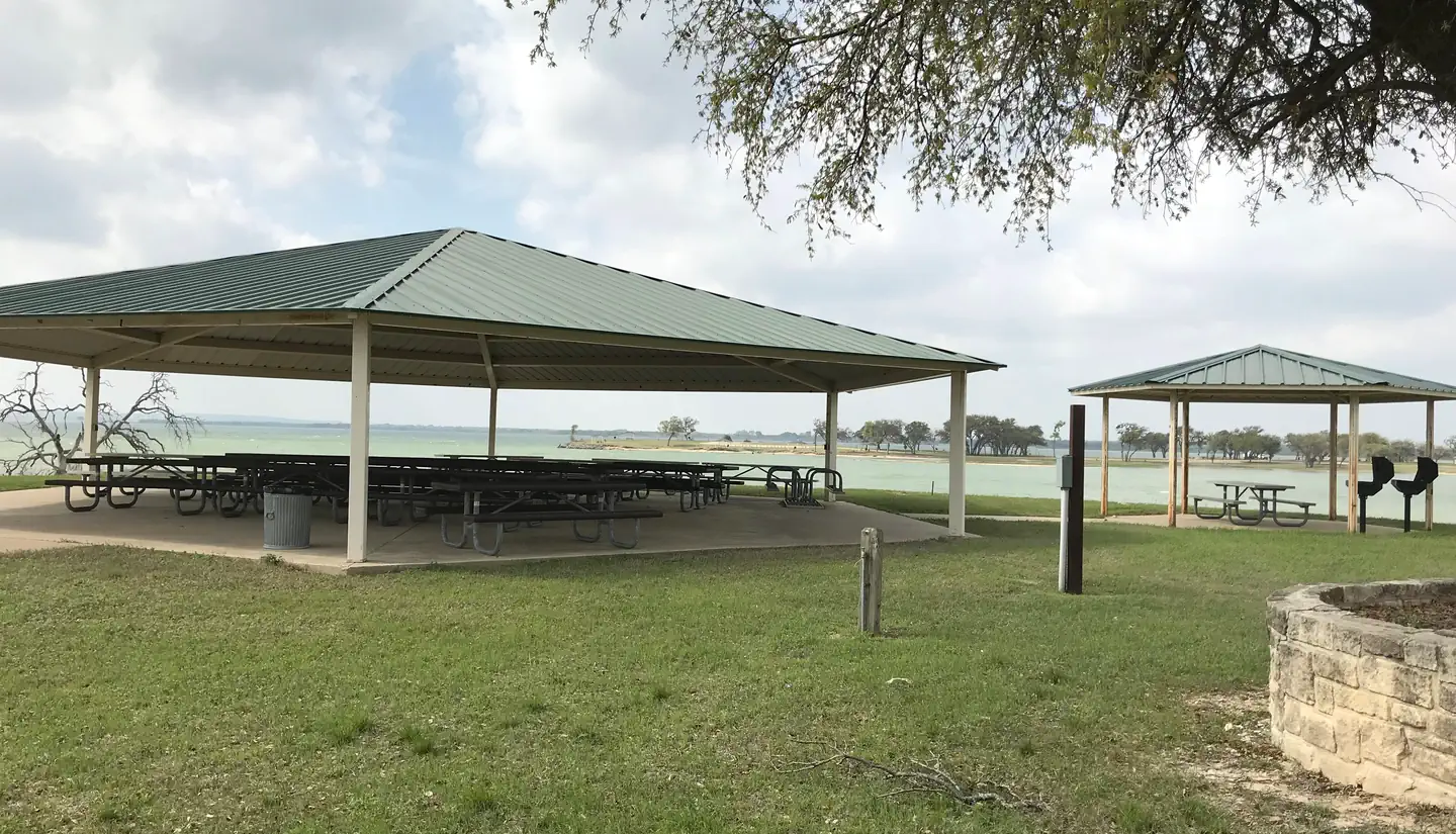 AIRPORT BEACH SHELTER photo