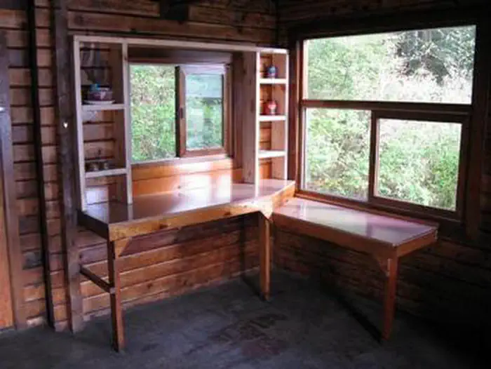 ALLAN POINT CABIN photo 3