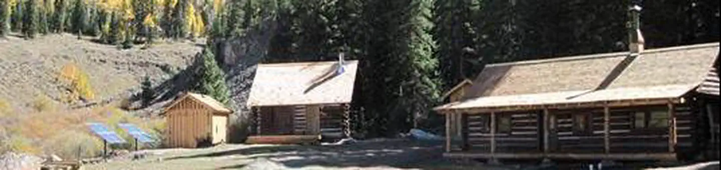 ALPINE RANGER STATION photo
