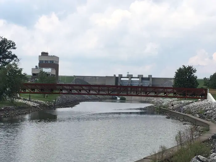 ALUM CREEK BELOW DAM AREA photo 3
