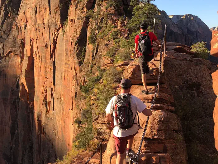 Angels Landing: Fall (Hikes on September 1 – November 30) photo 4