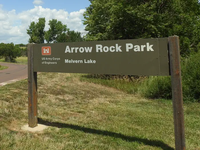 ARROW ROCK photo 2
