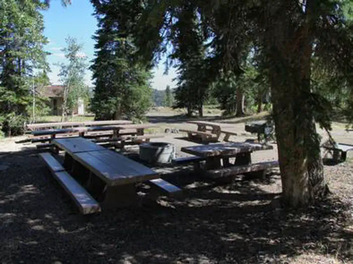 AVINTAQUIN CAMPGROUND photo 3