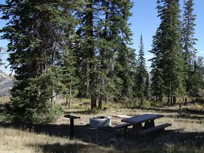 AVINTAQUIN CAMPGROUND photo 4