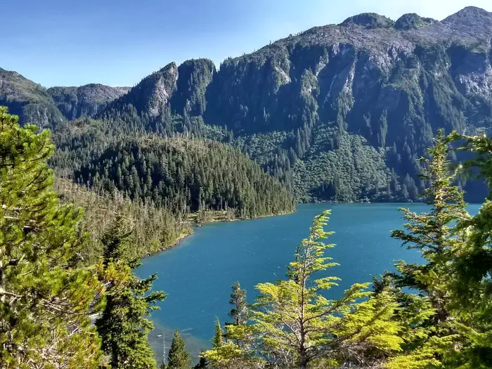 BARANOF LAKE CABIN photo 4