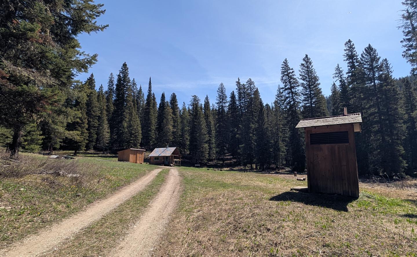 BEAVER CREEK CABIN (MT) photo 2