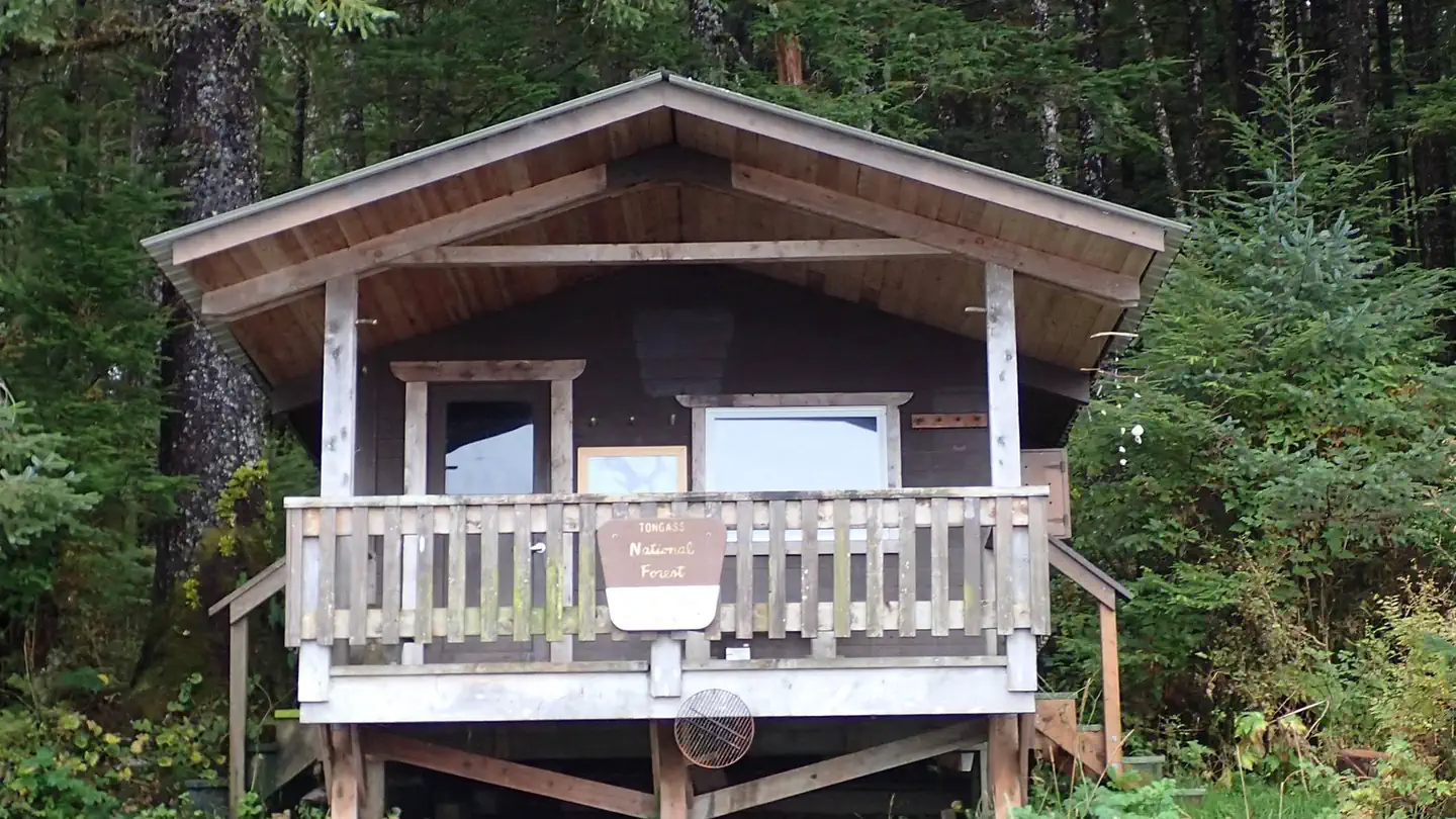 BEECHER PASS CABIN photo