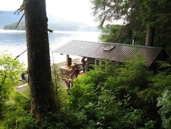 BEECHER PASS CABIN photo 5