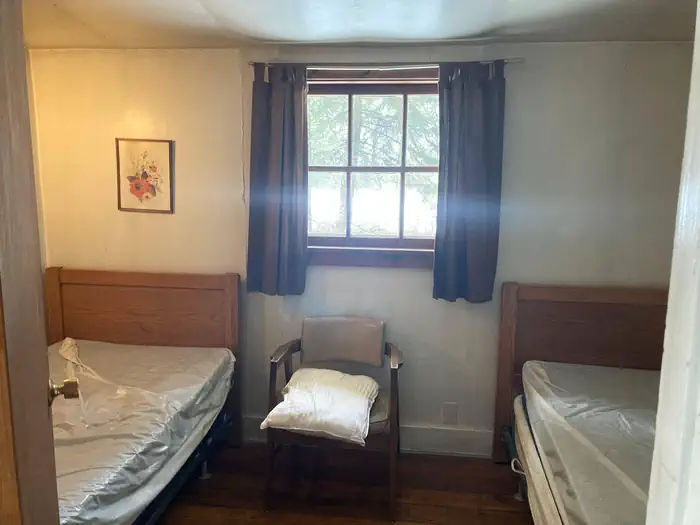 BEN ROVER CABIN photo 5