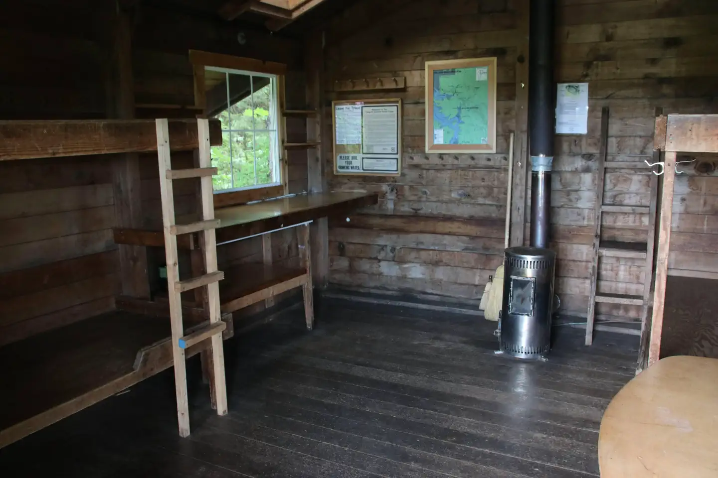 BIG JOHN BAY CABIN photo 3