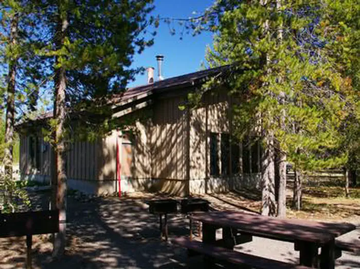 BIG SPRINGS WARMING HUT photo 2