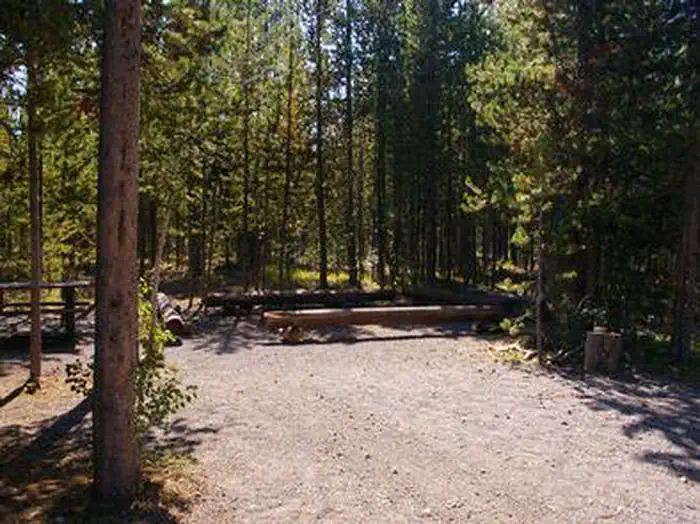 BIG SPRINGS WARMING HUT photo 4