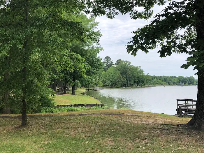 BLUE BLUFF CAMPGROUND (ABERDEEN MS) photo 2