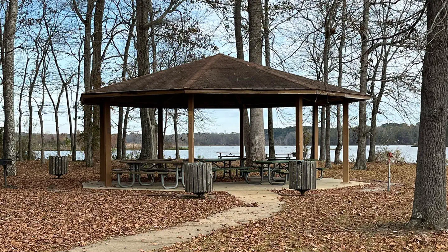Blue Bluff Picnic Area (Aberdeen Lake) photo
