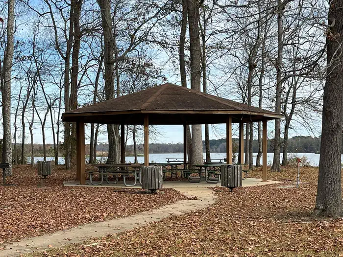 Blue Bluff Picnic Area (Aberdeen Lake) photo 2