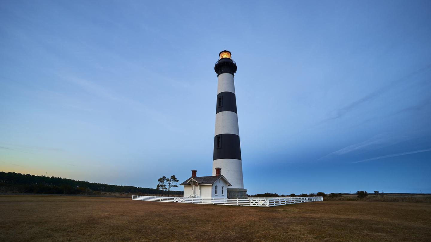 Bodie Island Lighthouse photo