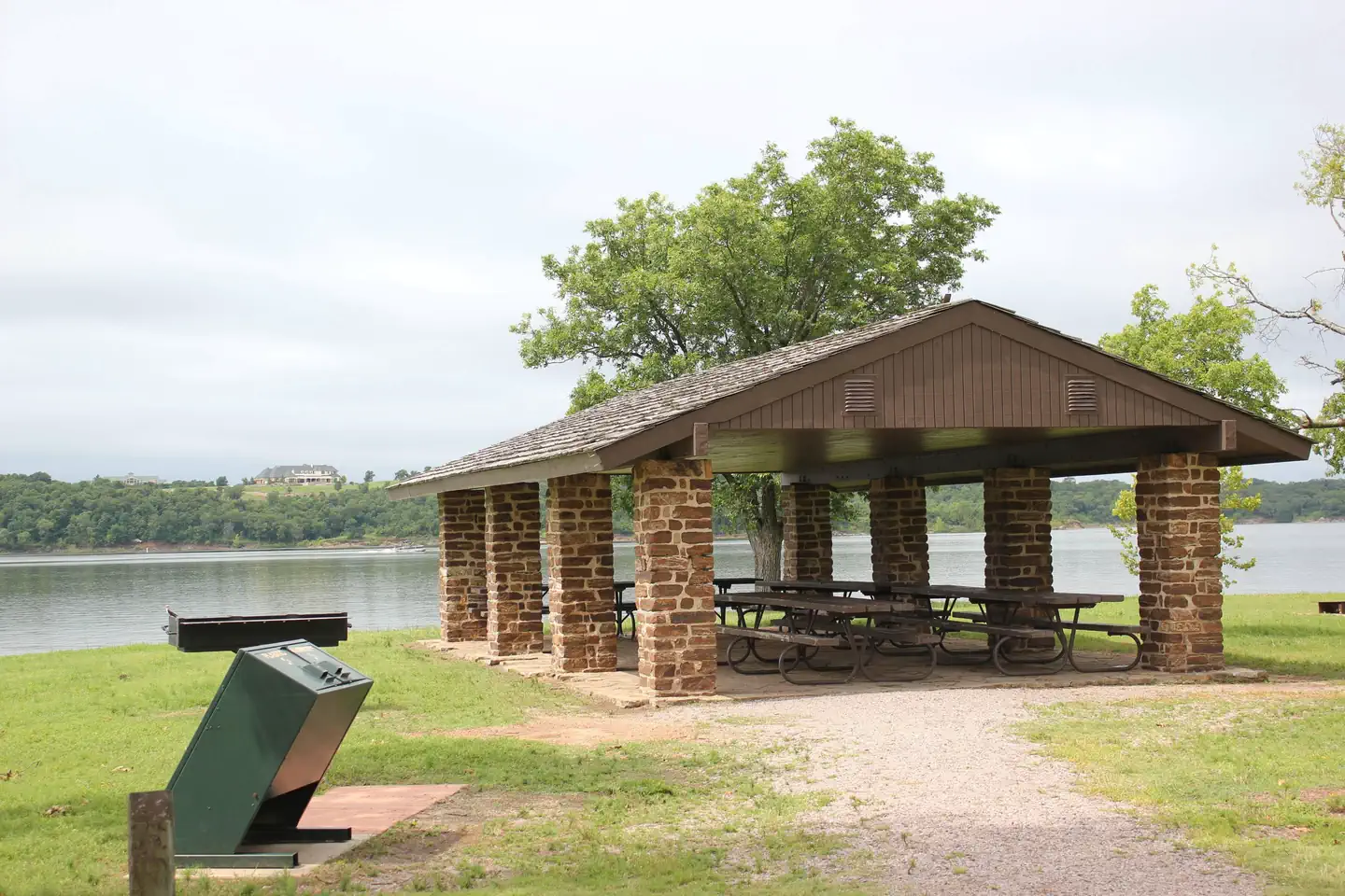 BUCKHORN PAVILION photo 4