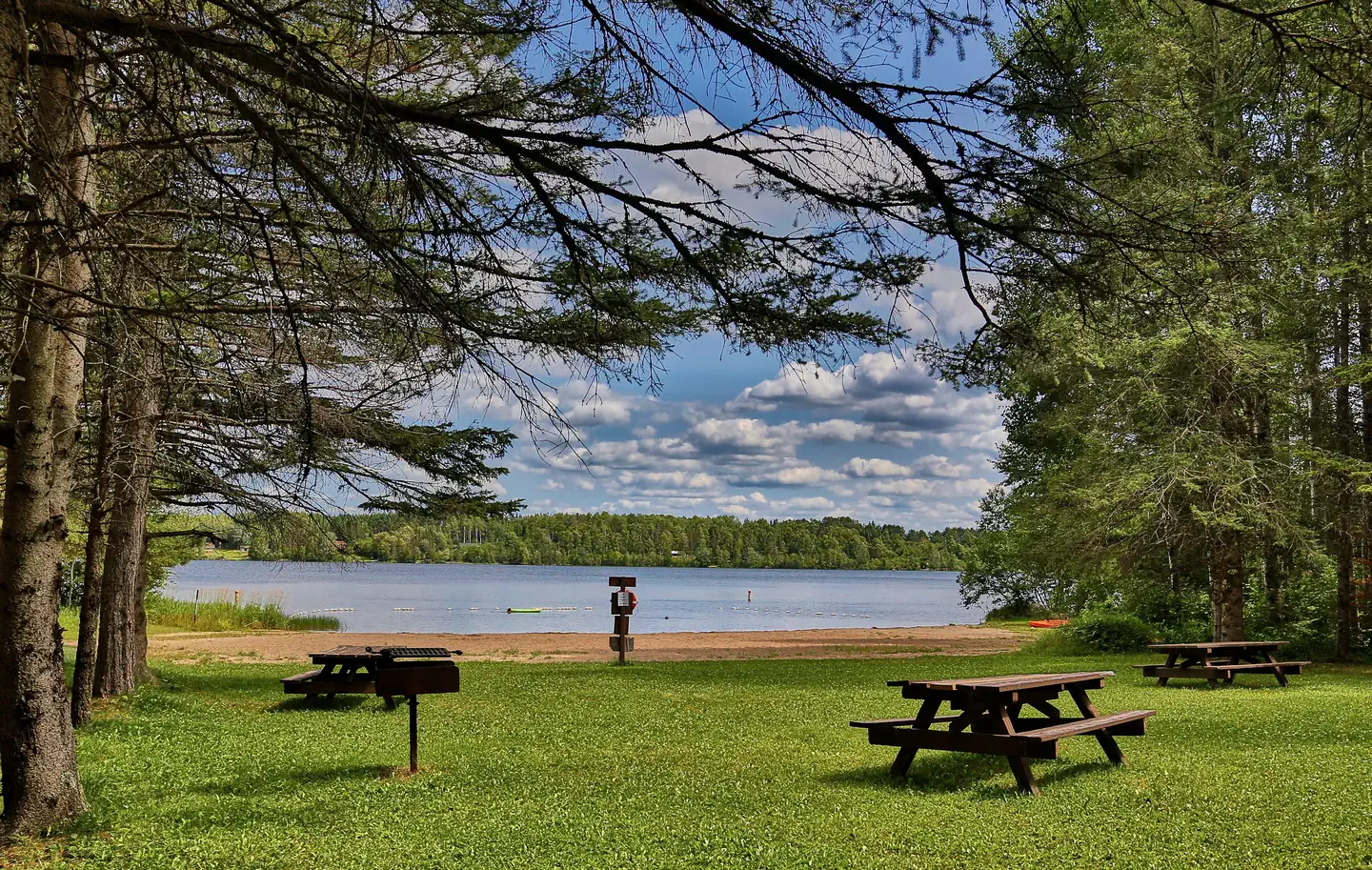 CADOTTE LAKE photo 3