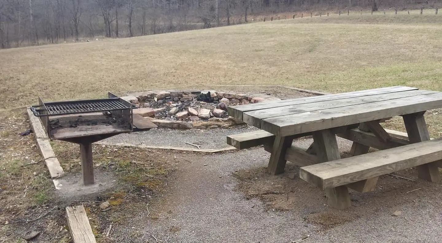 CALDWELL FIELDS GROUP CAMPGROUND photo 3