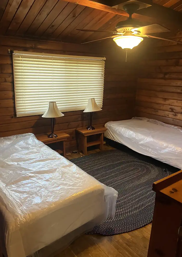 CAMP FOUR AND HALF CABIN photo 4
