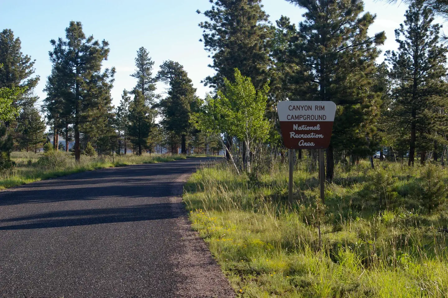 CANYON RIM photo 3