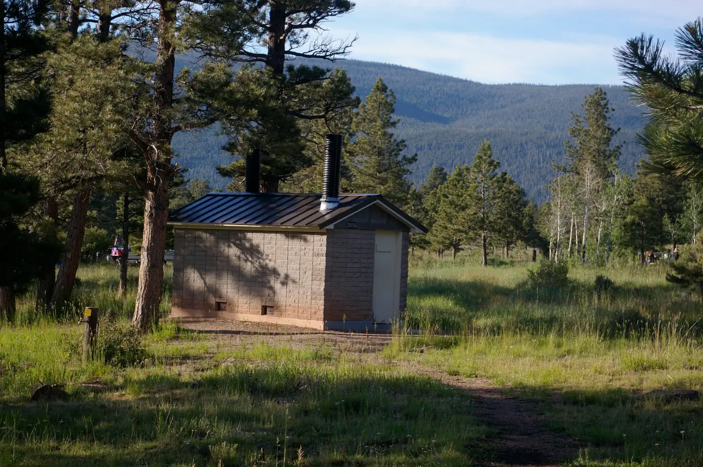 CANYON RIM photo 5