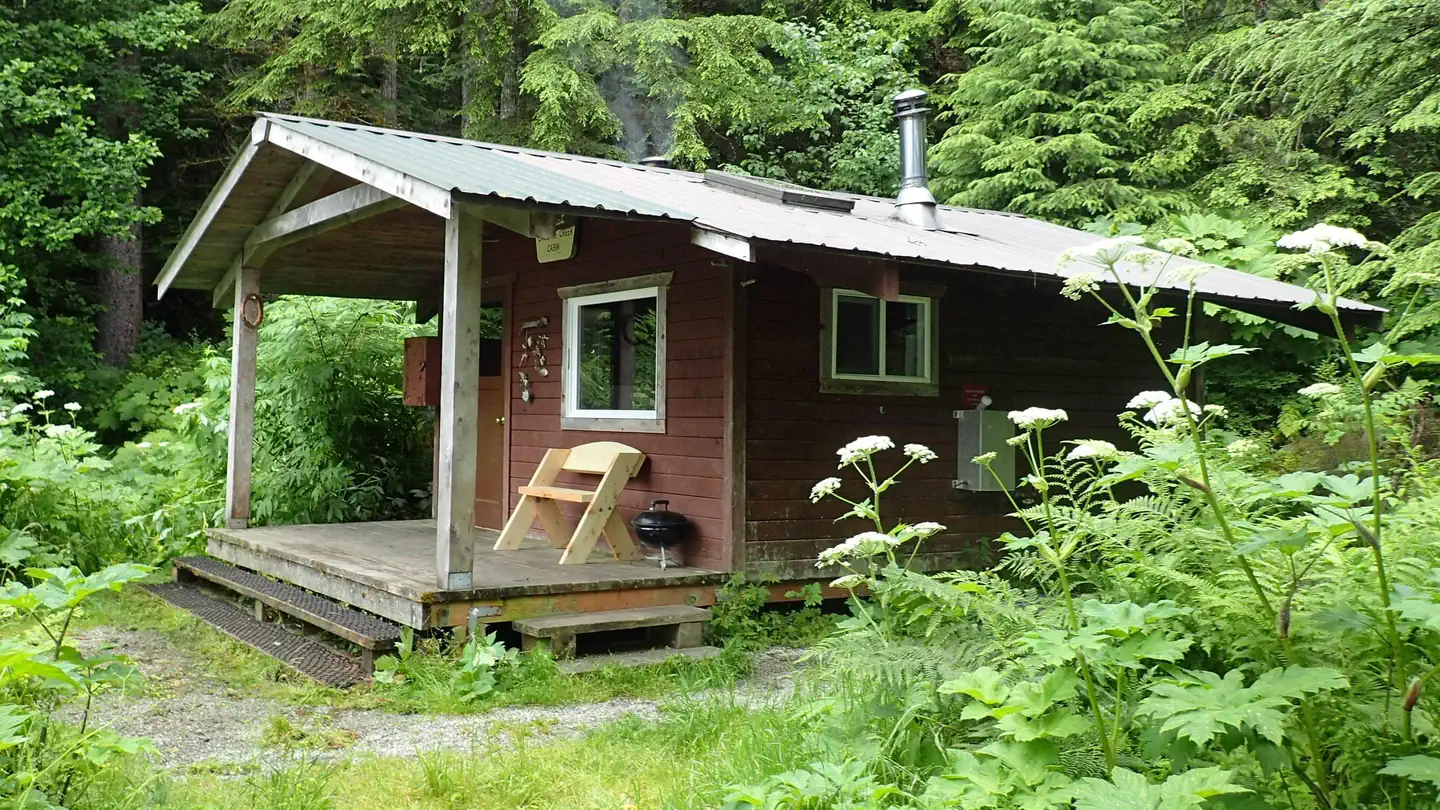 CASCADE CREEK CABIN photo
