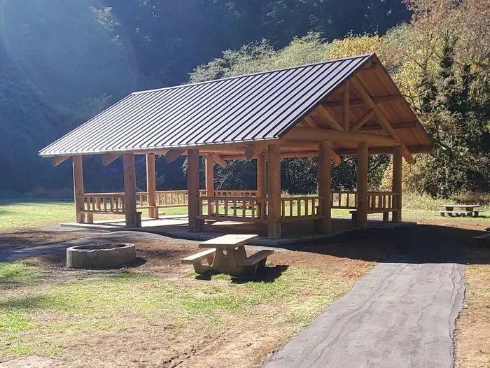 CASTLE ROCK GROUP CAMPGROUND photo 3