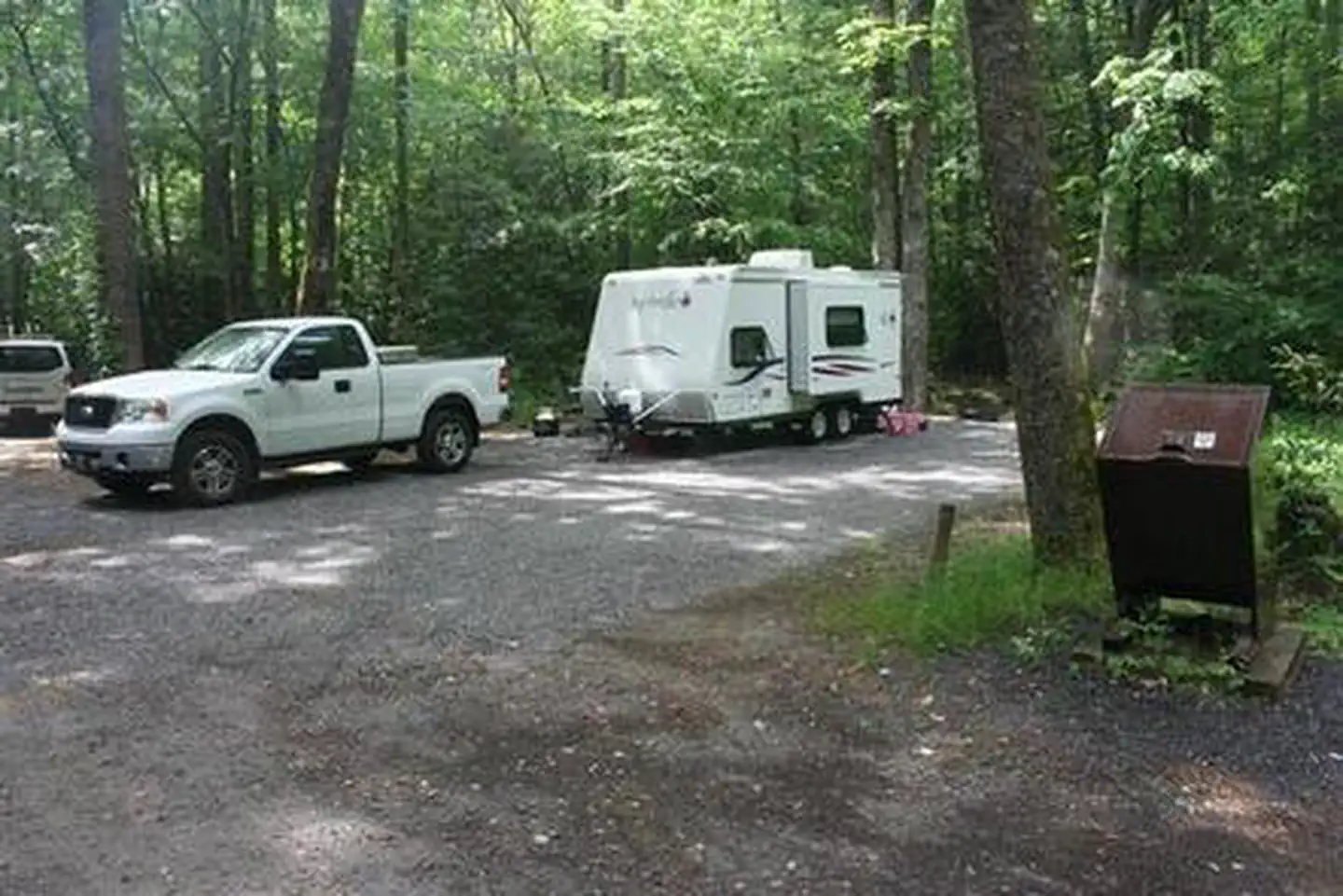 CATALOOCHEE CAMPGROUND photo 2