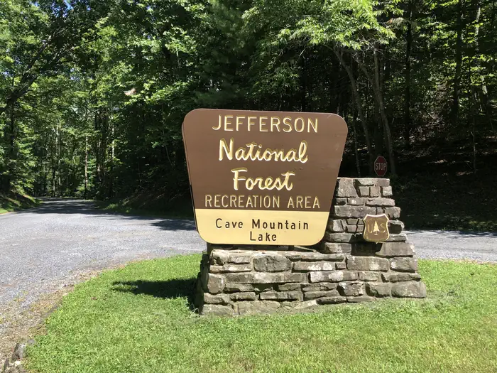 CAVE MOUNTAIN LAKE FAMILY CAMP photo