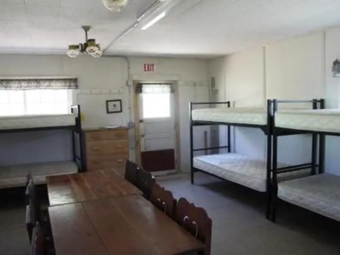 CAZIER CABIN photo 4
