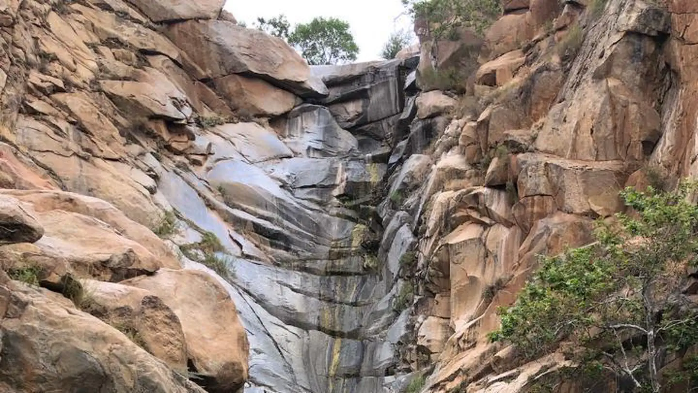 Cedar Creek Falls photo