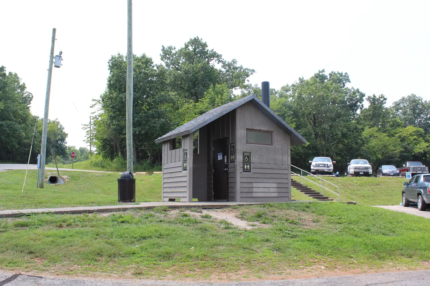 CEDAR RIDGE (MO) photo 3