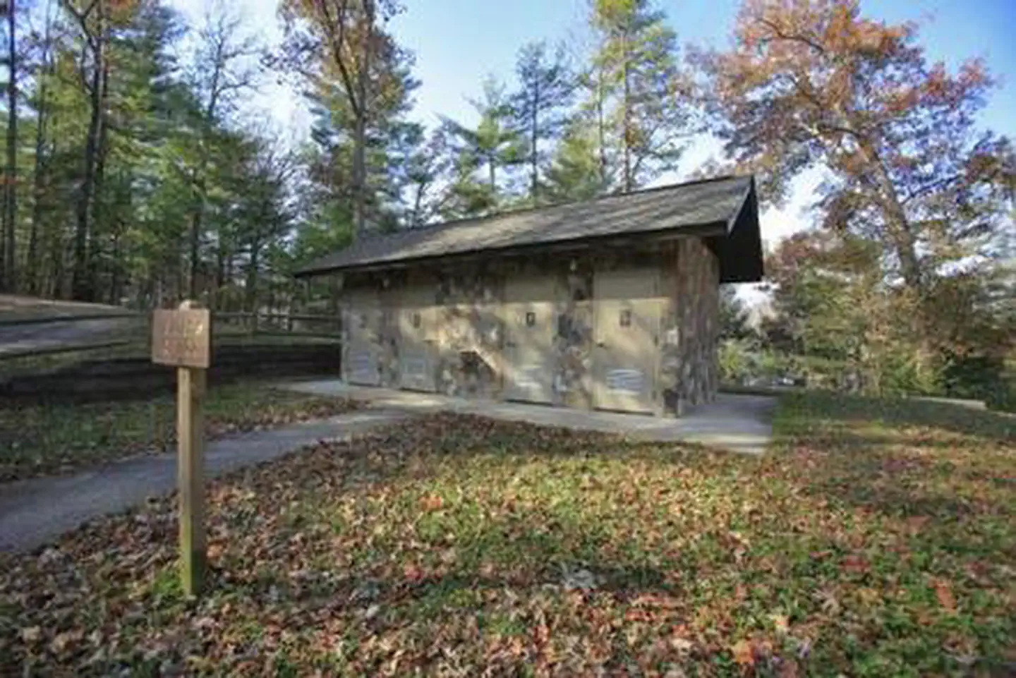CHEOAH POINT CABIN 2 photo 3